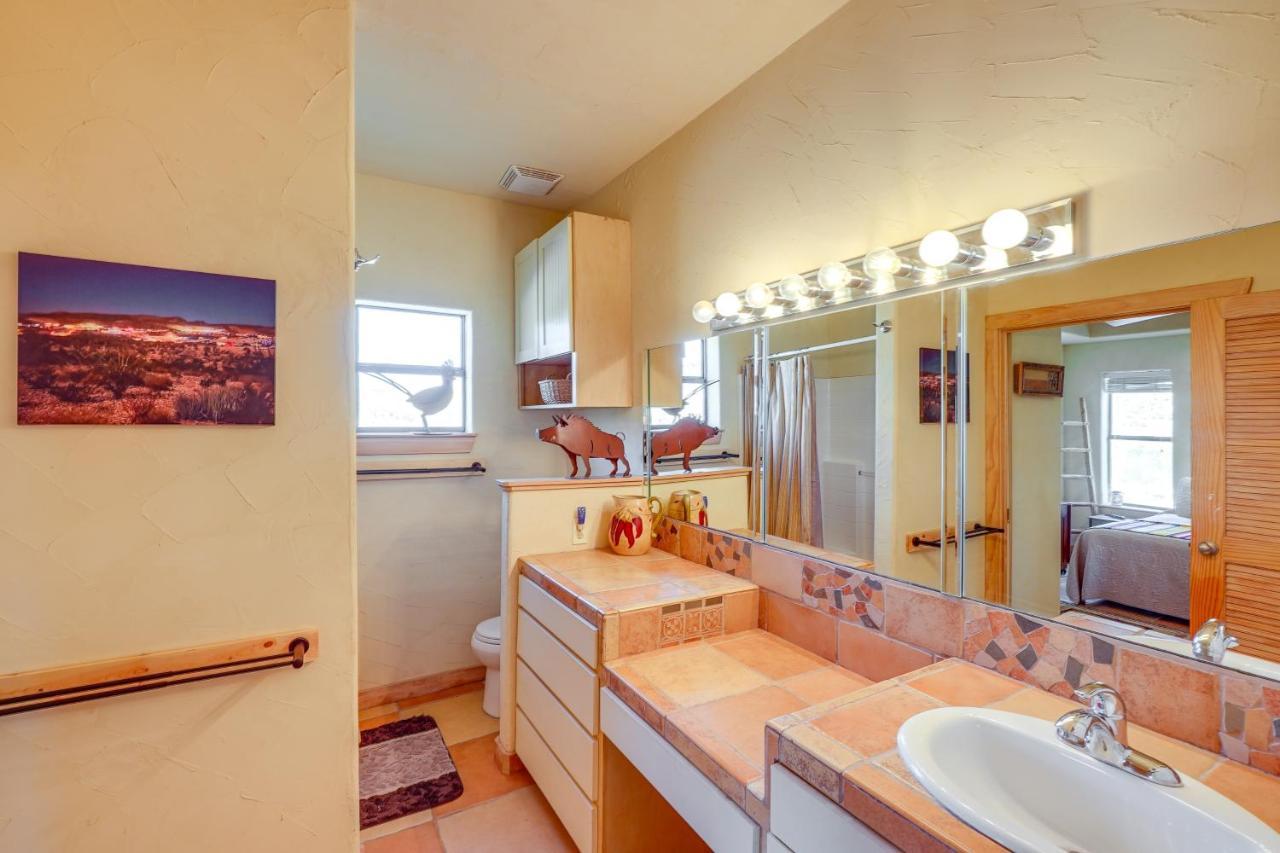 Vibrant Terlingua Vacation Rental Near Big Bend! エクステリア 写真